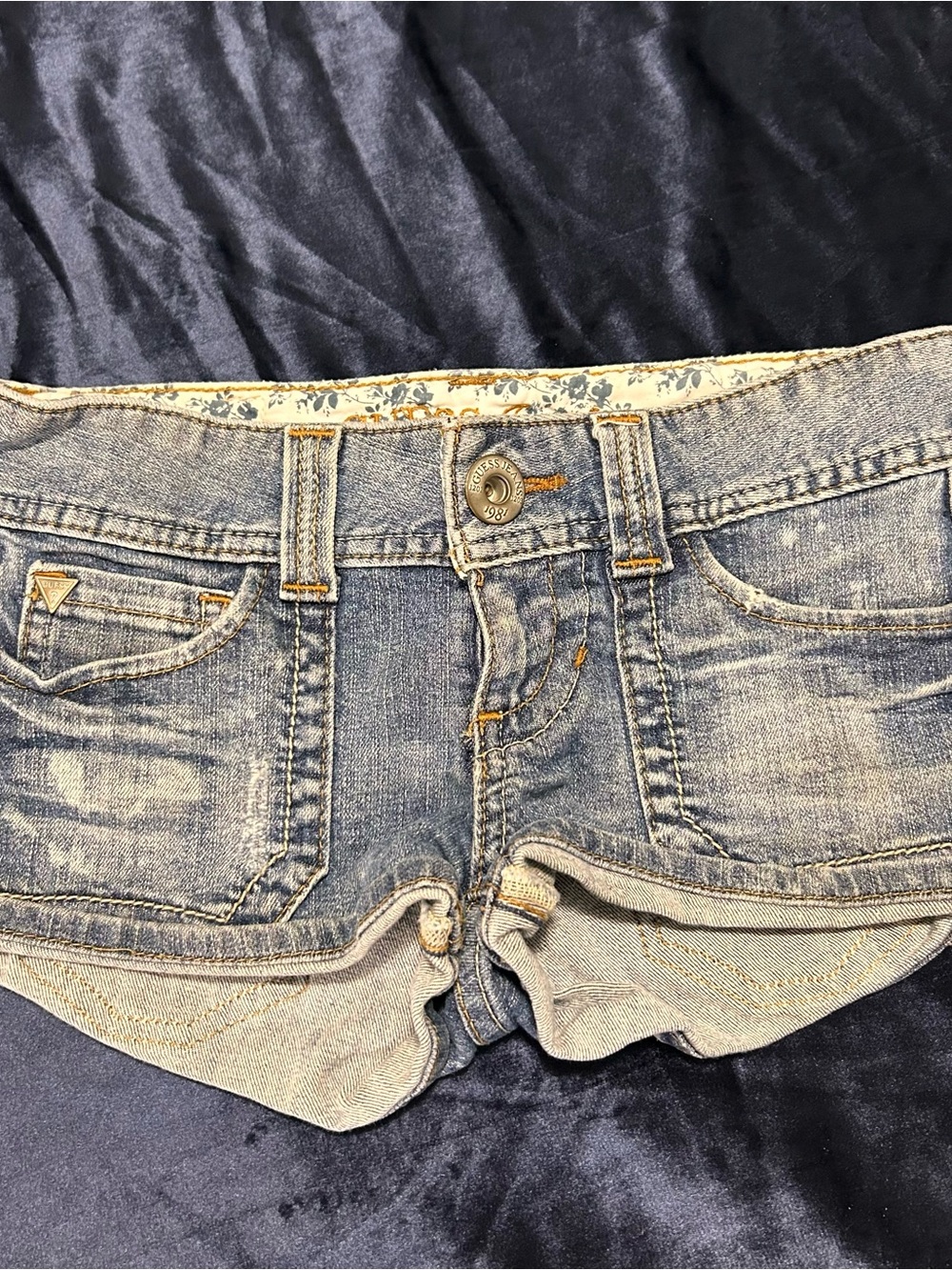 Guess Denim Shorts in Light Blue with Gold Stitching